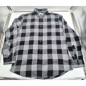 Sonoma Goods for Life Men’s Large Black Gray Plaid Flannel Button Up Shirt